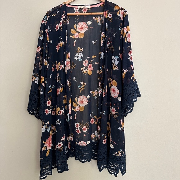Rewind 1x Sheer Floral Duster - Picture 3 of 7